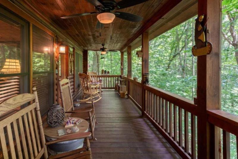 Villa Mountain Spirit Cabin - Fireplace And Hot Tub à Blue Ridge Extérieur photo