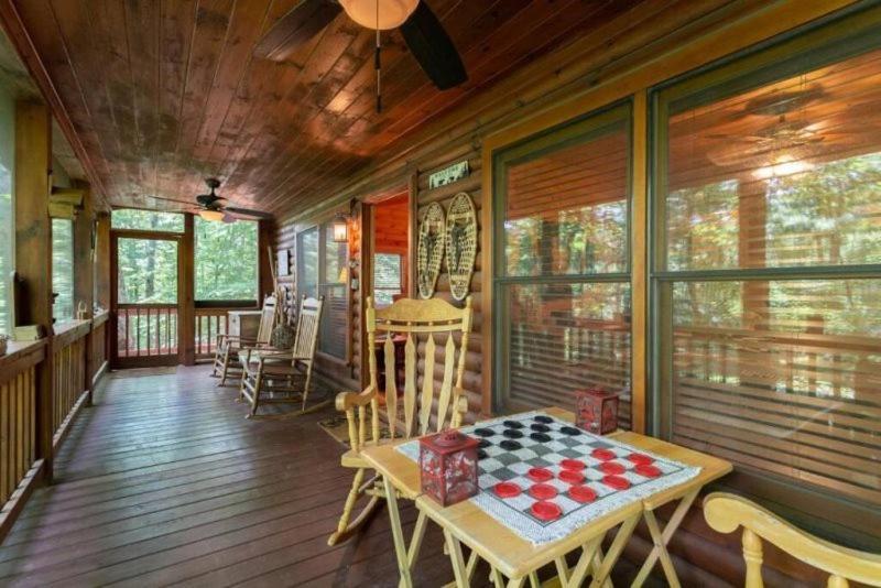 Villa Mountain Spirit Cabin - Fireplace And Hot Tub à Blue Ridge Extérieur photo